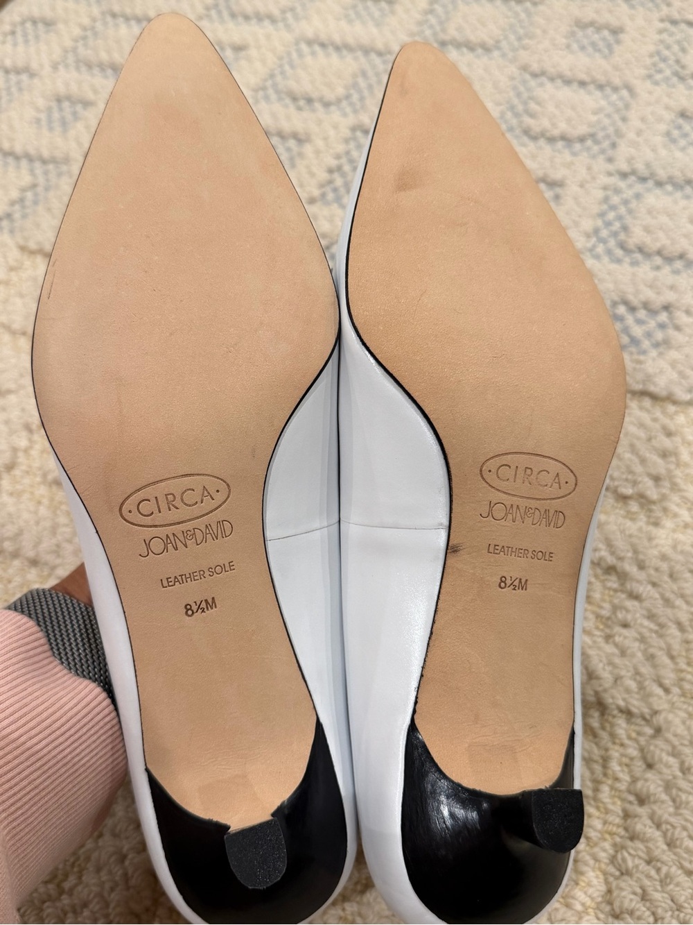 Circa Joan & David White Leather Pointed Toe Kitten Heel Loafers Sz 8.5 vintage - Picture 4 of 5